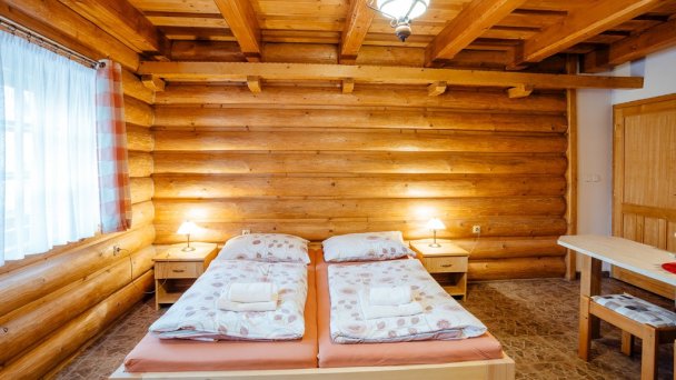 Jánošíkova Valaška Pension & Restaurant Terchová 42