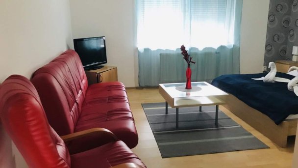 Hotel Orlan Bratislava 10