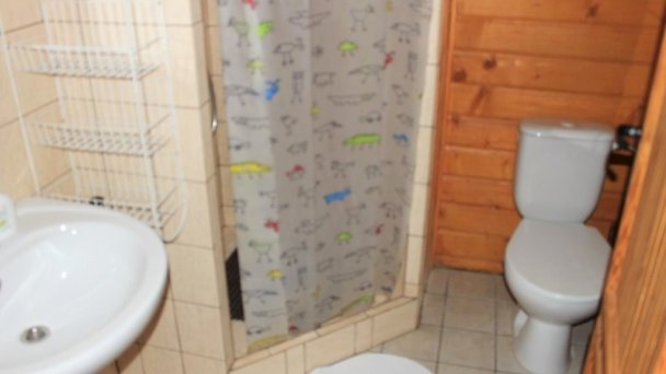 U starej mamy Podhájska 14