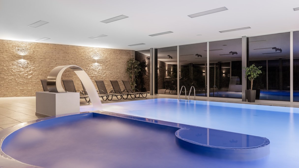 Domalenka TOPKA w Pieszczanach - lato w 4* Hotel Park pełne relaksu i komfortu 1