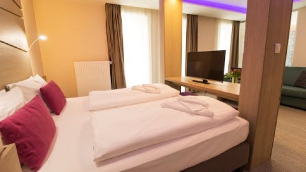 Hotel Aqua *** Veľký Meder Autor: Hotel Thermal Varga *** Veľký Meder źródło: https://www.youtube.com/@hotelthermalvargavelkymede7798